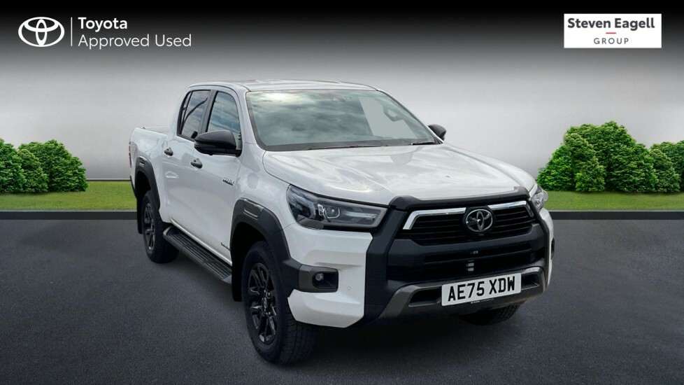 Toyota HILUX 2.8 D-4d-h Invincible X 4Wd Euro 6 AE75XDW White