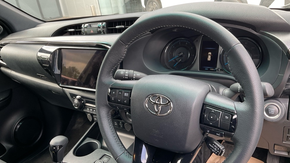 Toyota HILUX 2.8 D-4d-h Invincible X 4Wd Euro 6 AE75XDW White #6