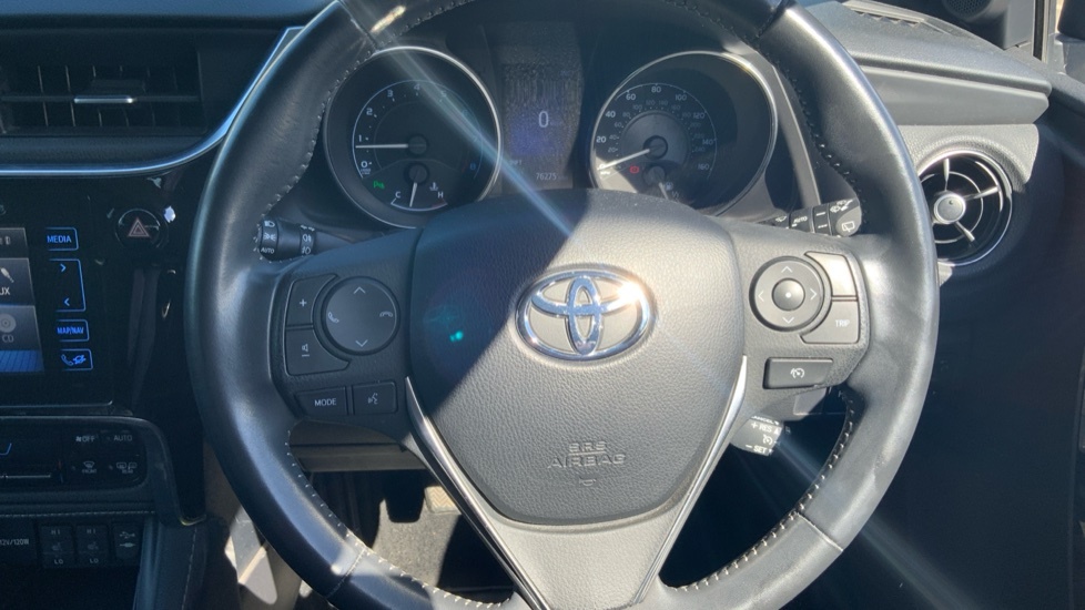 Toyota Auris Excel Blue #10