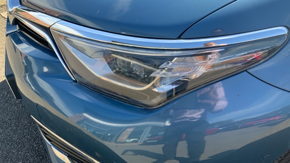 Toyota Auris Excel Blue #18