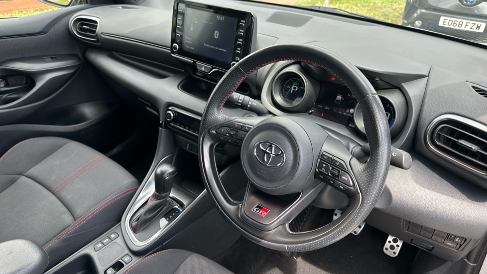Toyota Yaris Hatchback  #7