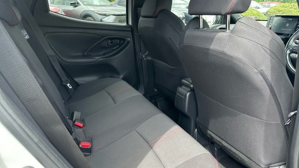 Toyota Yaris Hatchback  #8