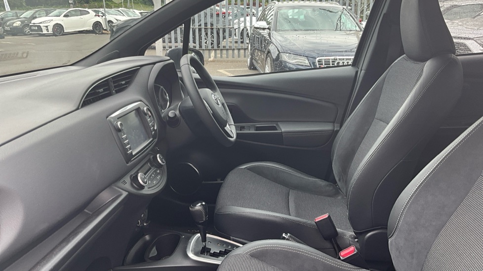 Toyota Yaris 1.5 Vvt-h Excel E-cvt Euro 6 Ss Grey #5