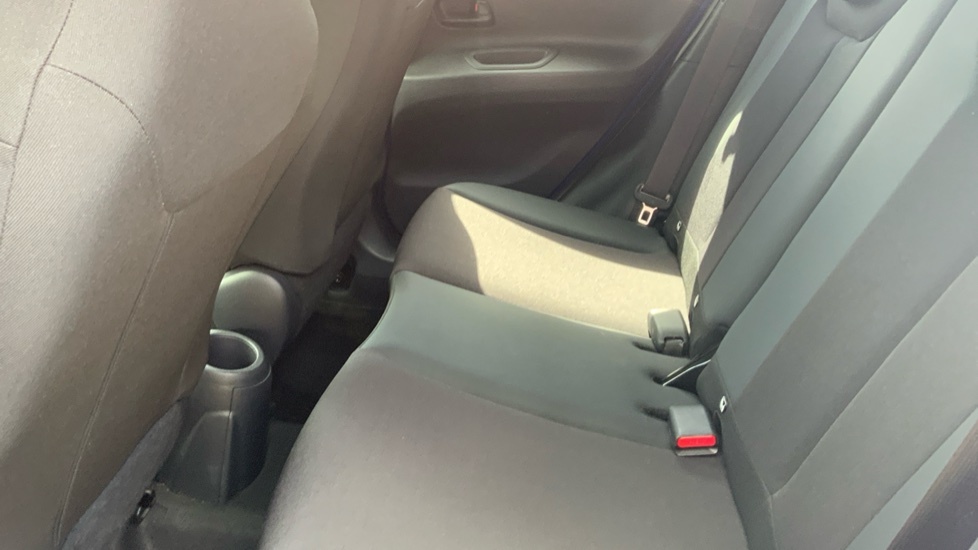 Toyota Aygo X 1L Edge White #15