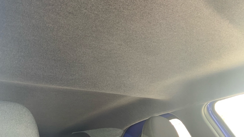 Toyota Aygo X 1L Edge White #19