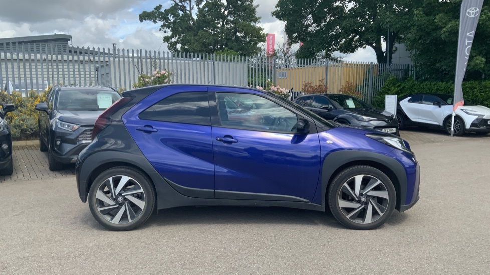 Toyota Aygo X 1L Edge White #23