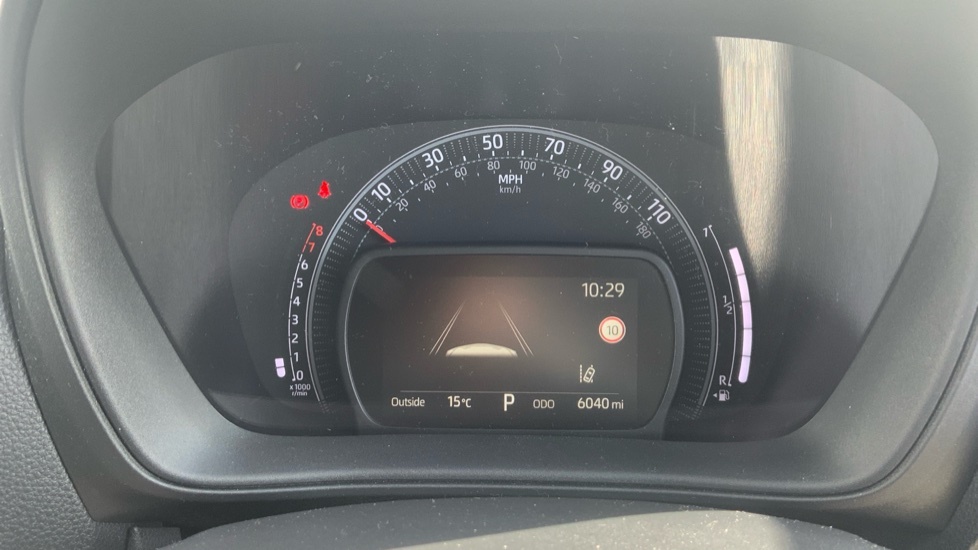 Toyota Aygo X 1L Edge White #11