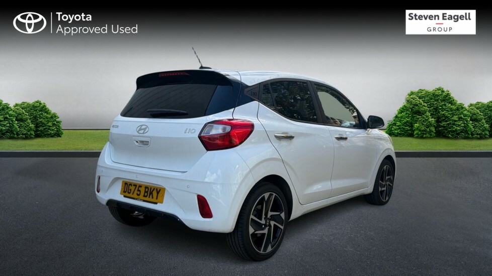 Hyundai I10 I10 Premium 1.2 79Ps Amt My25 White #2
