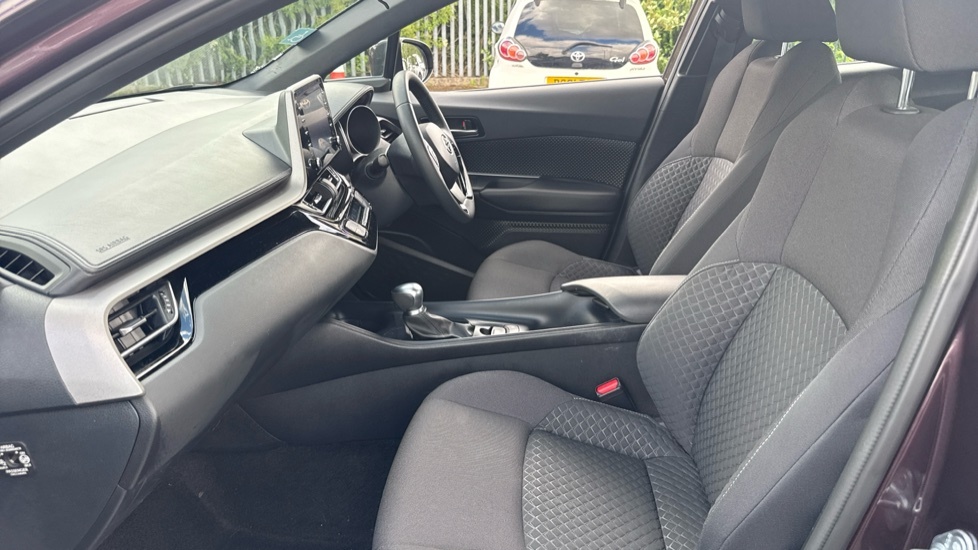 Toyota C-Hr 1.8 Vvt-h Icon Cvt Euro 6 Ss Purple #5