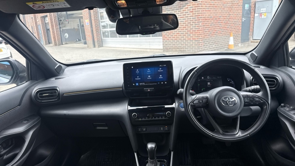 Toyota Yaris Cross 1.5 Vvt-h Dynamic Suv Hybrid E-cvt Awd Silver #6