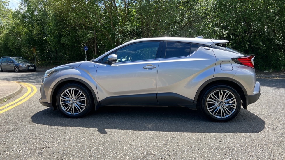 Toyota C-Hr Design Blue #17