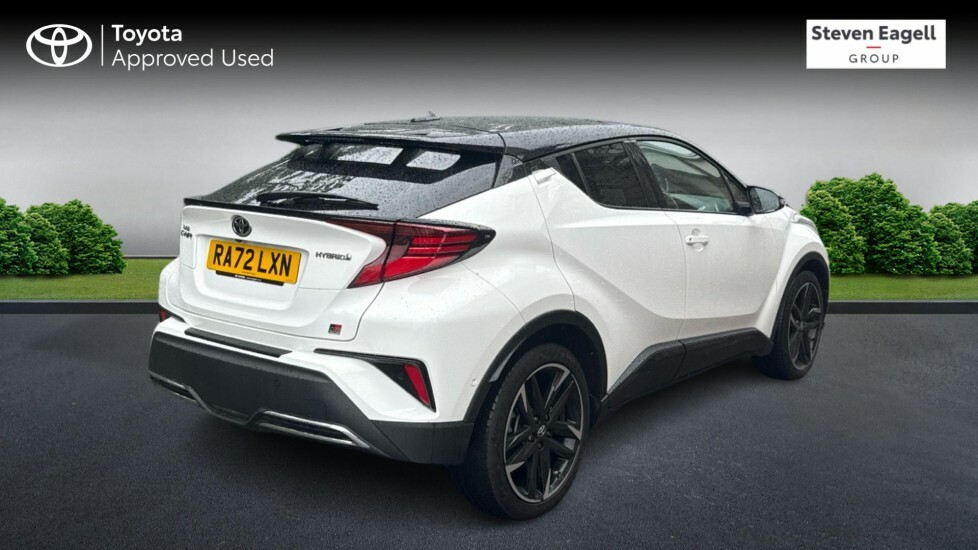 Toyota C-Hr 2.0 Vvt-h Gr Sport Suv Hybrid Cvt Euro White #2