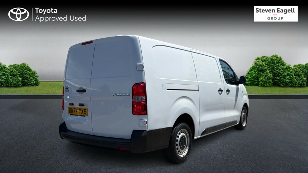 Toyota PROACE 2.0D Active Long Panel Van Lwb Euro 6 6Dr BN74YXE White #2