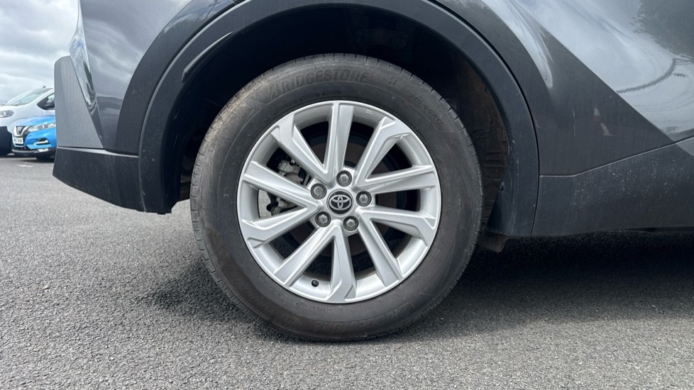 Toyota C-Hr Excel Grey #25