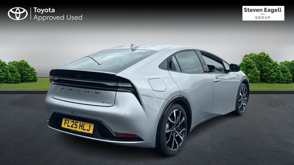 Toyota Prius 2.0 13.6Kwh Excel Cvt Euro 6 Ss Silver #2