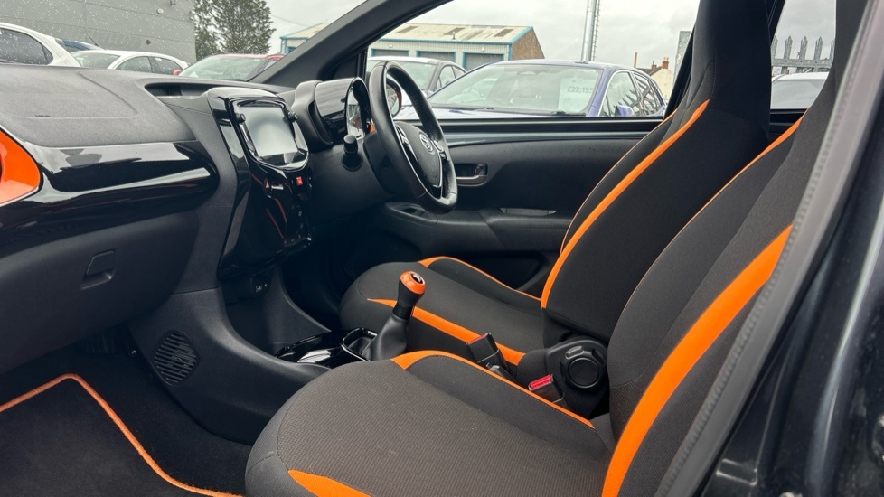 Toyota Aygo 1.0 Vvt-i Jbl Edition Euro 6 Grey #5