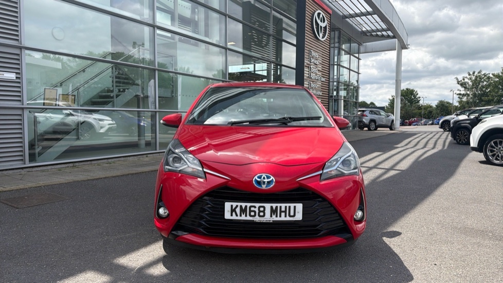 Toyota Yaris Active Red #22