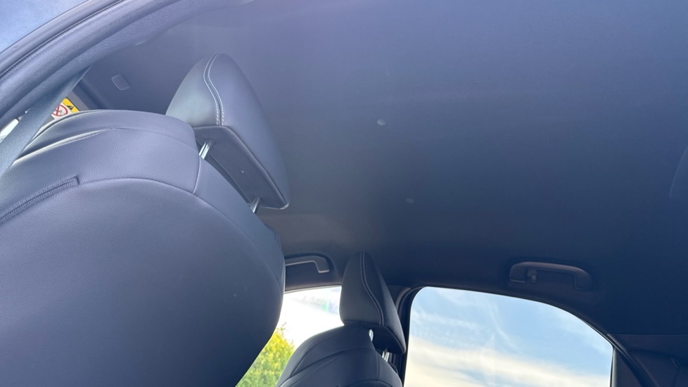 Toyota Yaris Excel Green #19