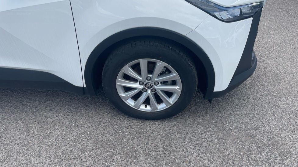 Toyota C-Hr Excel Black #35