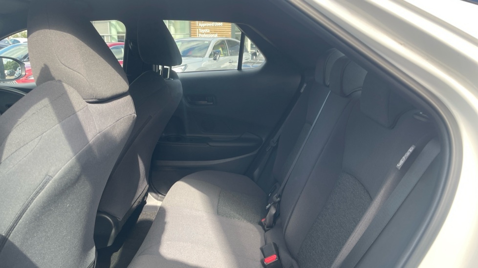 Toyota C-Hr Excel Black #15
