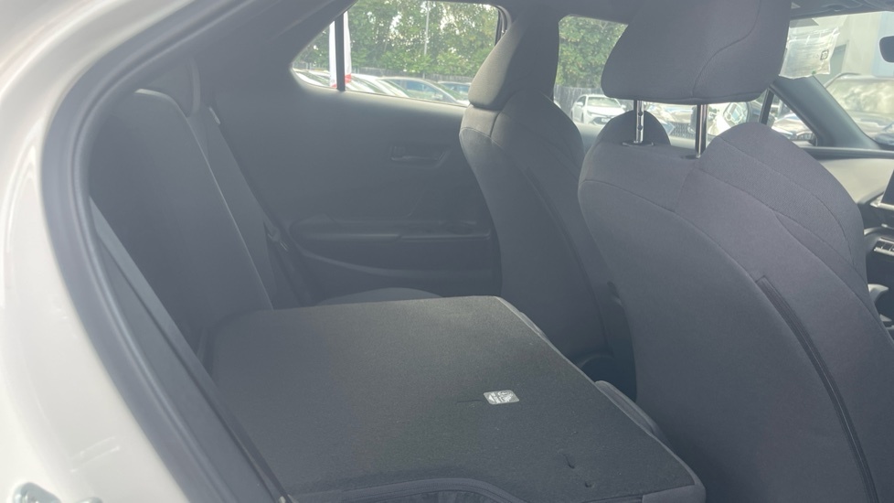 Toyota C-Hr Excel Black #18