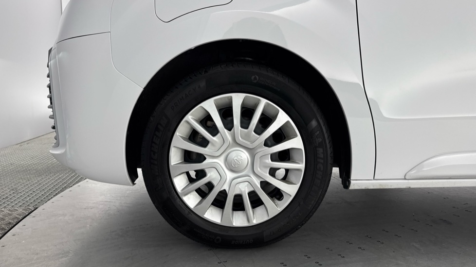 Toyota Proace Verso Shuttle Grey #18