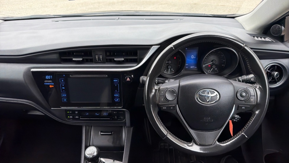 Toyota Auris 1.2 Vvt-i Business Edition Euro 6 Ss Black #6