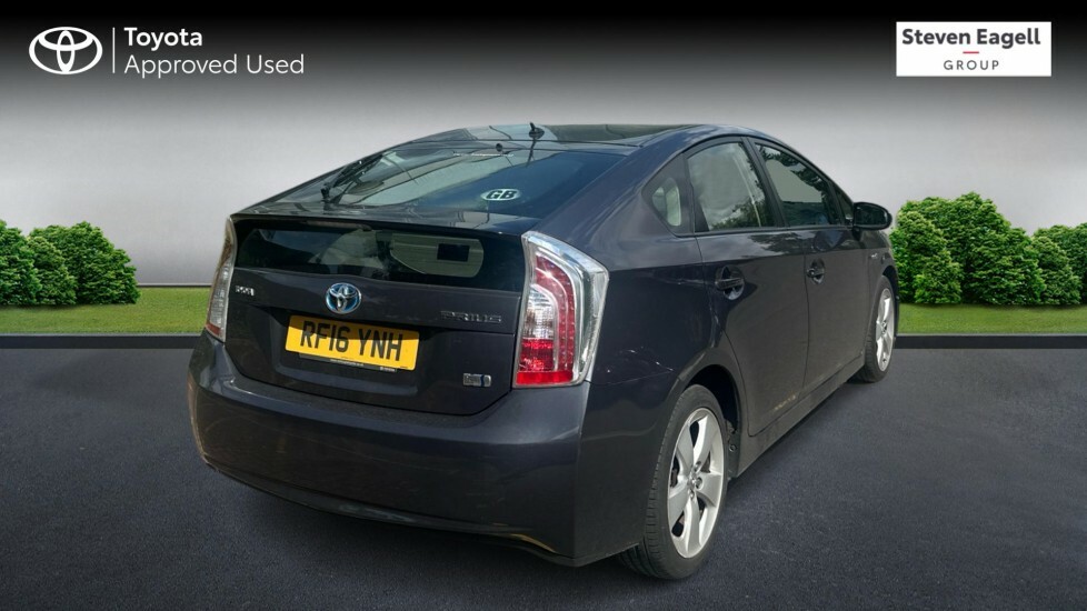 Toyota Prius 1.8 Vvt-h T Spirit Hatchback Hybrid Cvt Grey #2