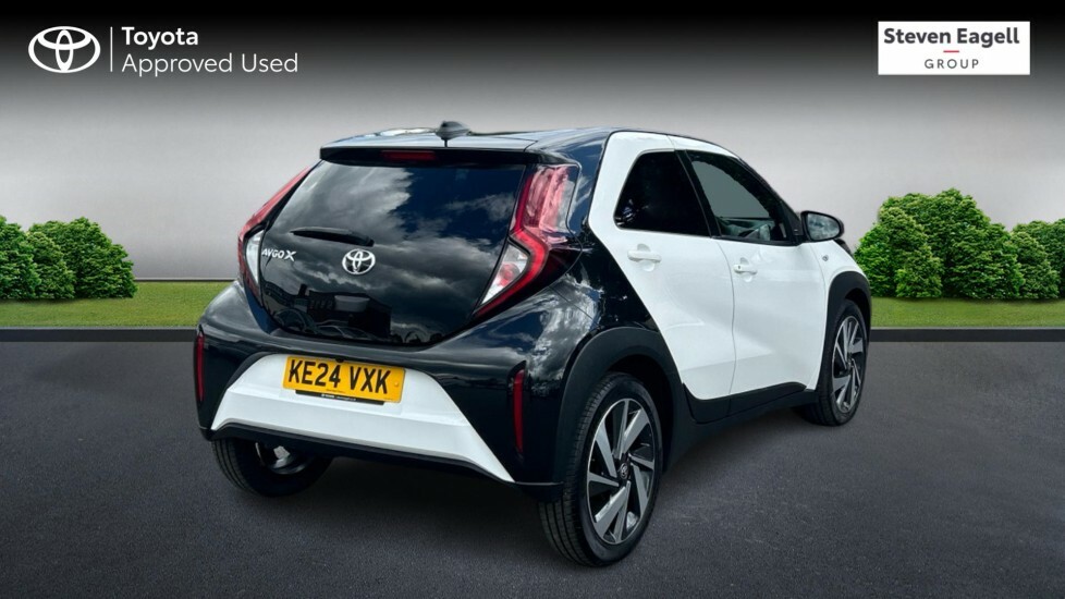 Toyota Aygo X 1.0 Vvt-i Edge Euro 6 Ss White #2