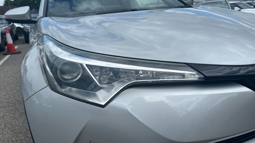 Toyota C-Hr Dynamic Blue #20