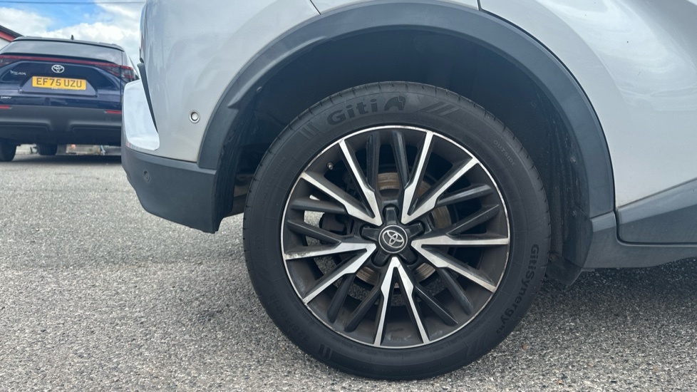 Toyota C-Hr Dynamic Blue #24