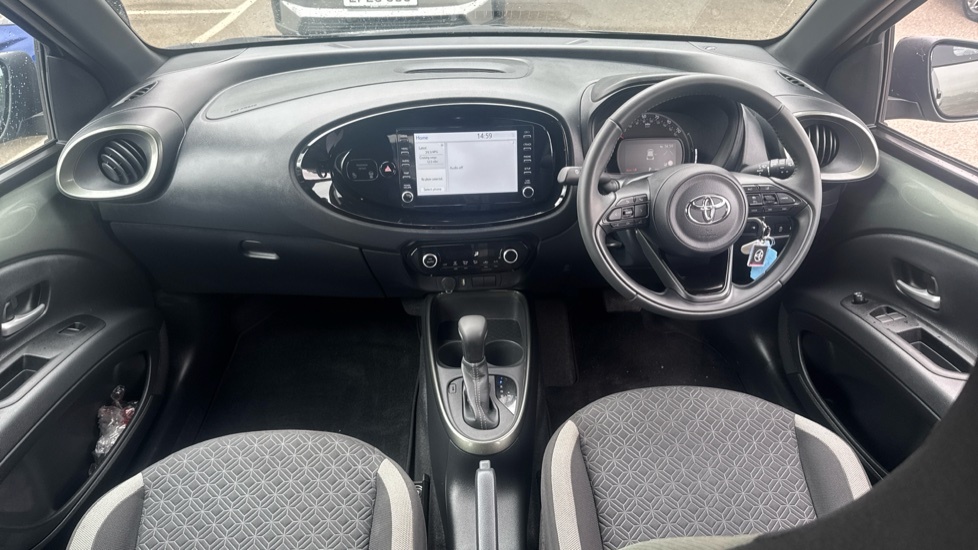 Toyota Aygo X 1.0 Vvt-i Edge X-shift Euro 6 Ss Green #6