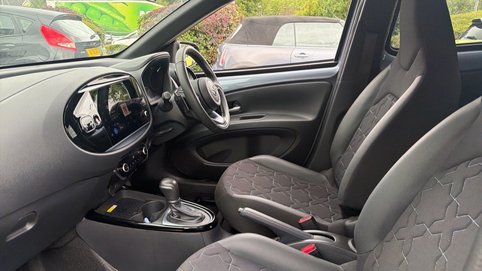 Toyota Aygo X 1.0 Vvt-i Exclusive X-shift Euro 6 Ss Grey #5