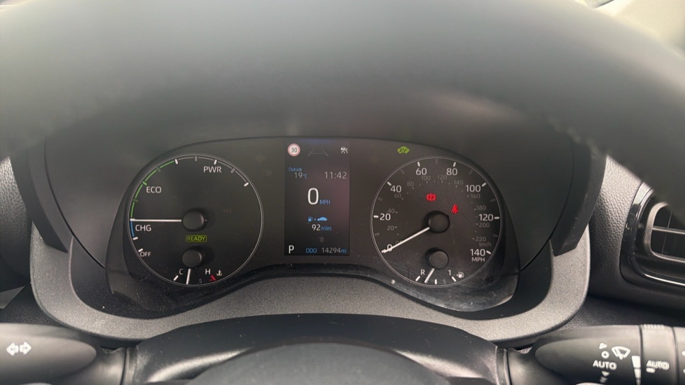 Toyota Yaris Excel Green #11
