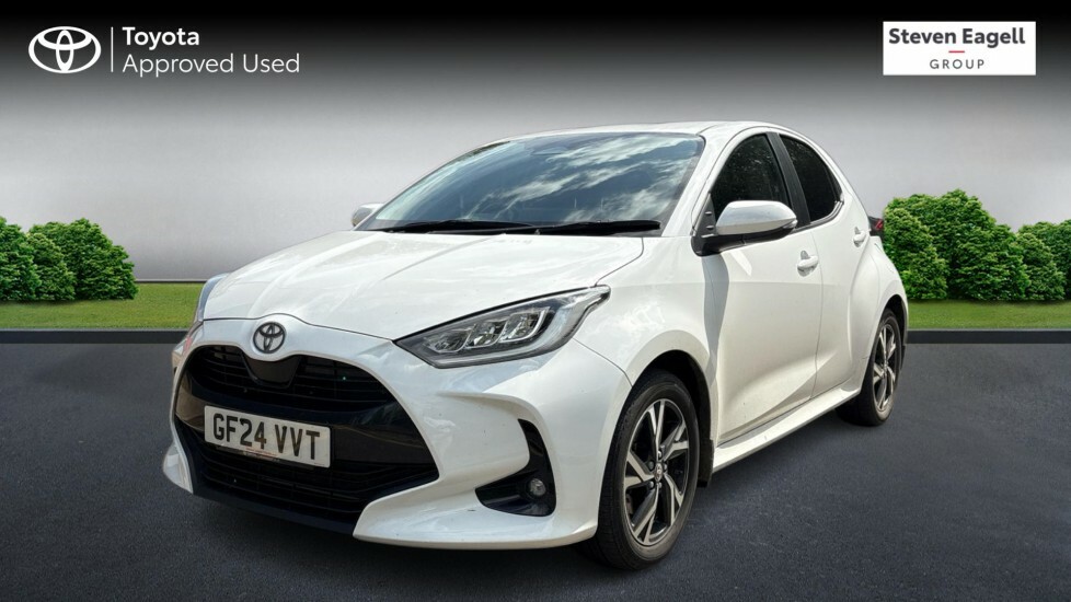 Toyota Yaris 1.5 Vvt-h Design E-cvt Euro 6 Ss White #3