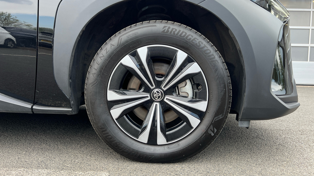 Toyota bZ4X Motion Black #25