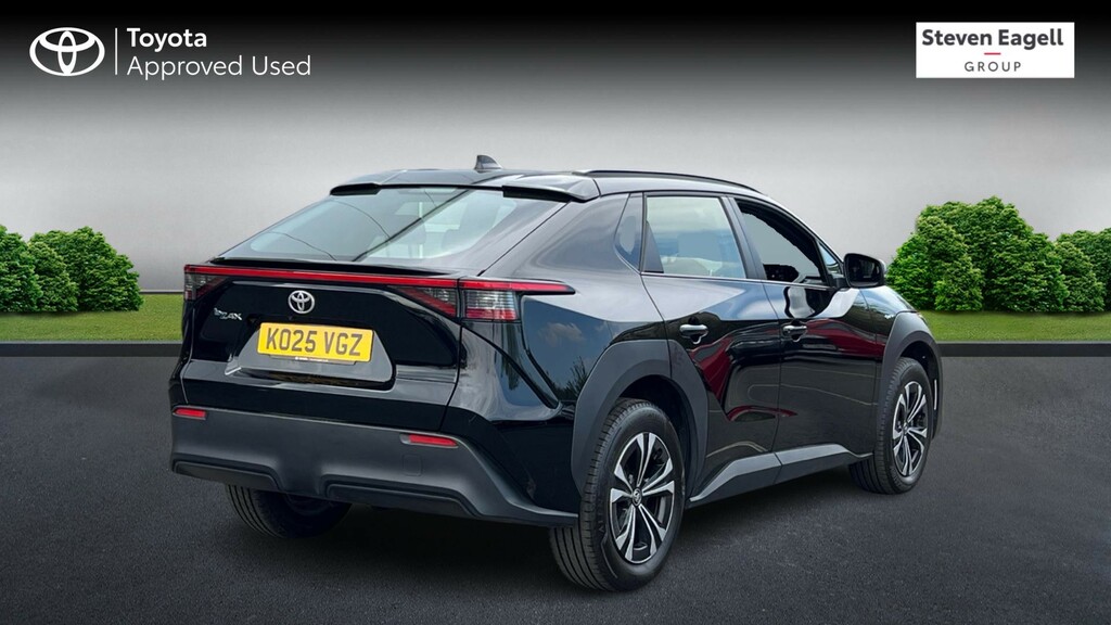 Toyota bZ4X 71.4Kwh Pure 11Kw Obc Black #2