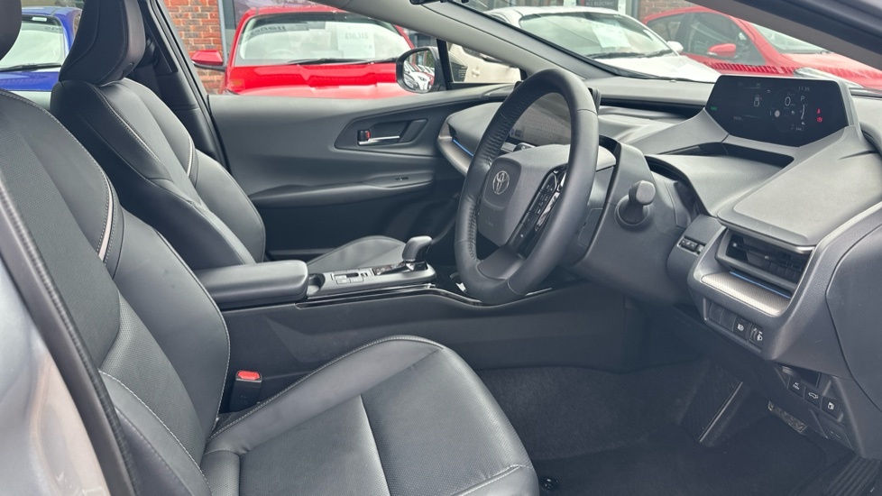 Toyota Prius Excel #12