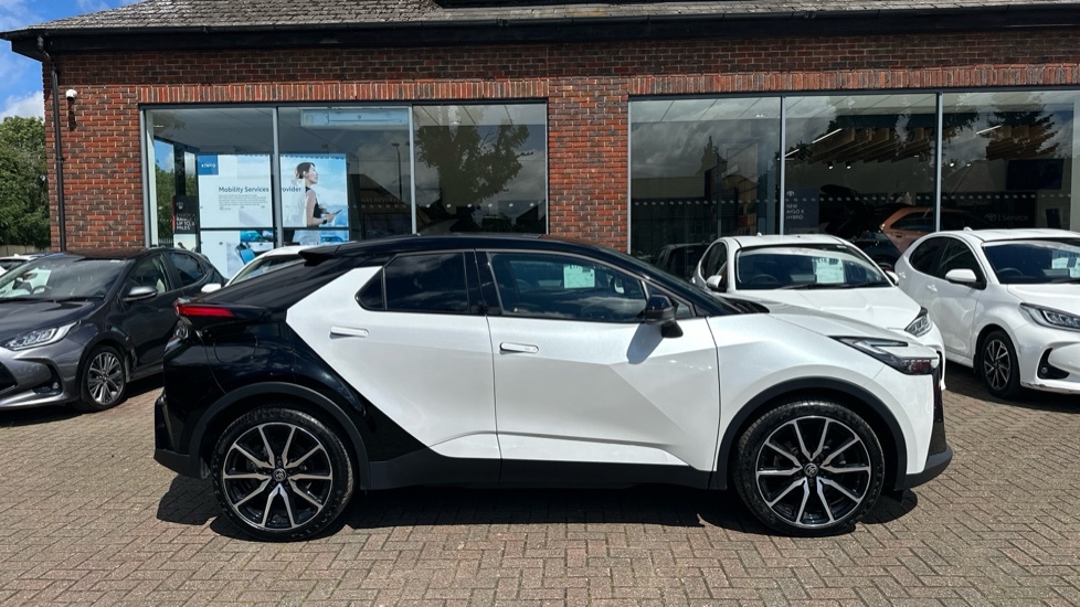 Toyota C-Hr Excel Grey #23