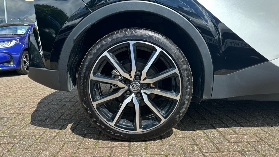 Toyota C-Hr Excel Grey #25