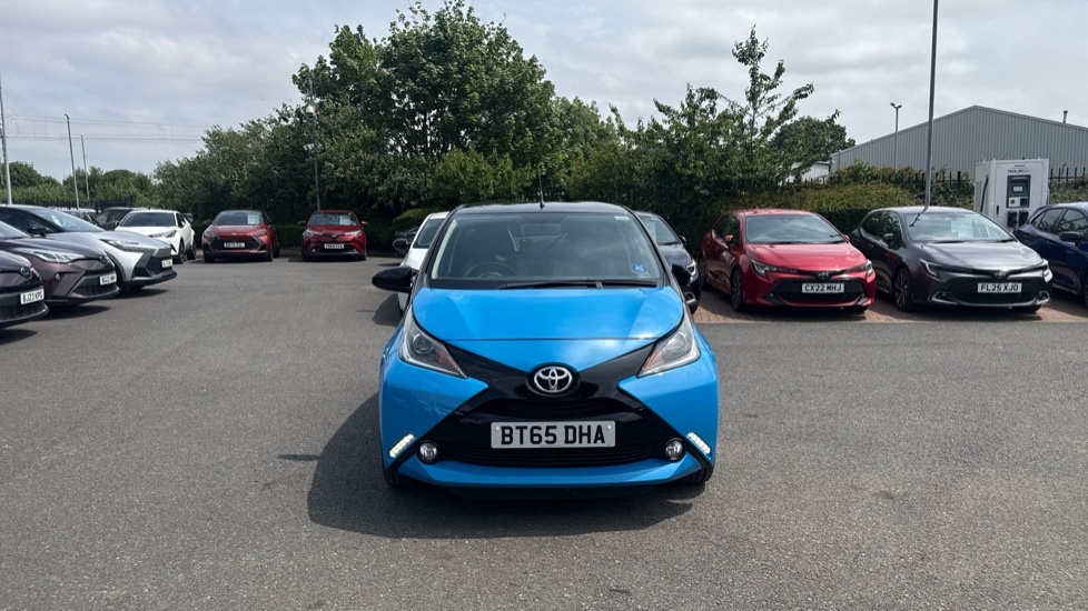 Toyota Aygo Hatchback Silver #22