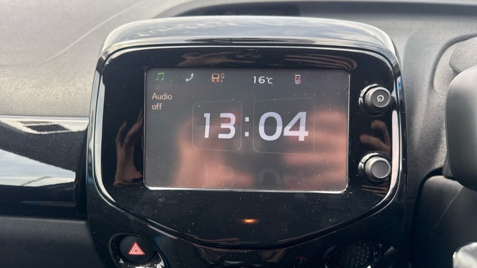 Toyota Aygo Hatchback Silver #9