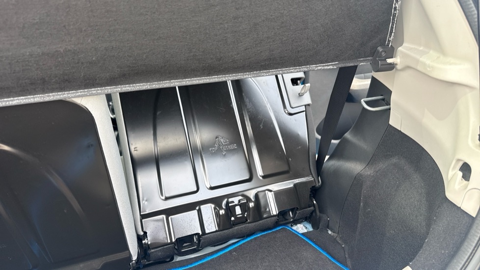 Toyota Aygo Hatchback Silver #18