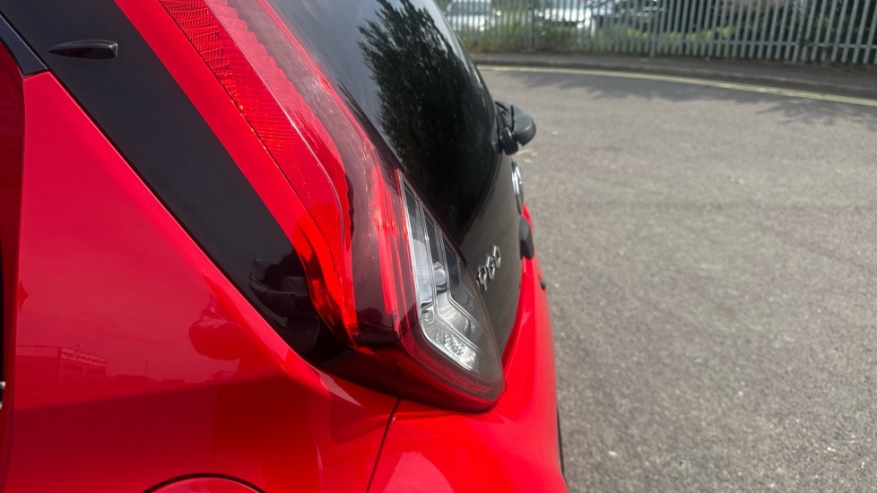Toyota Aygo Hatchback Grey #21
