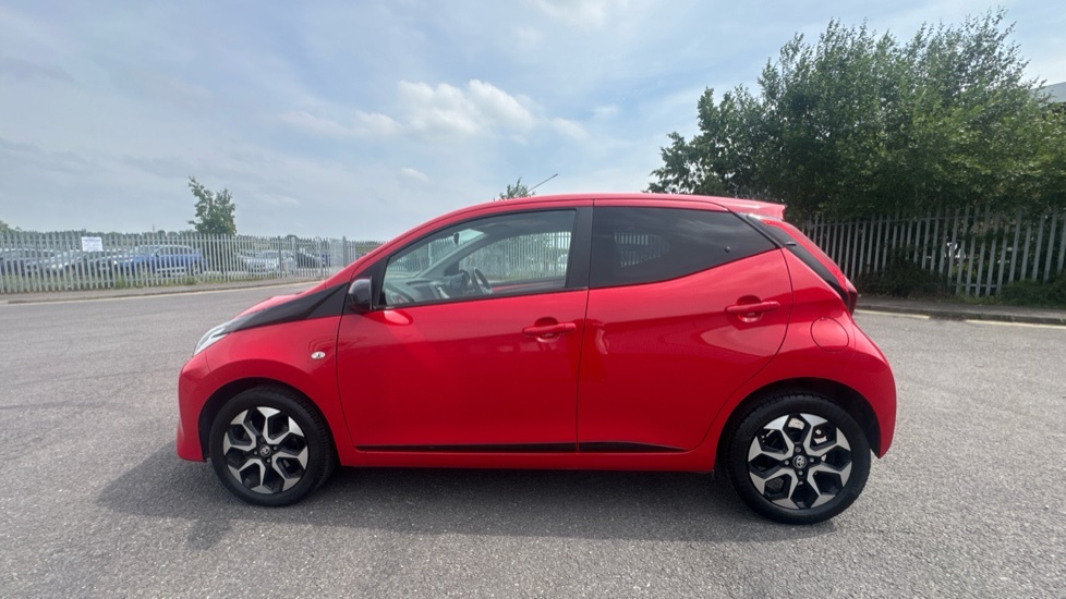 Toyota Aygo Hatchback Grey #24