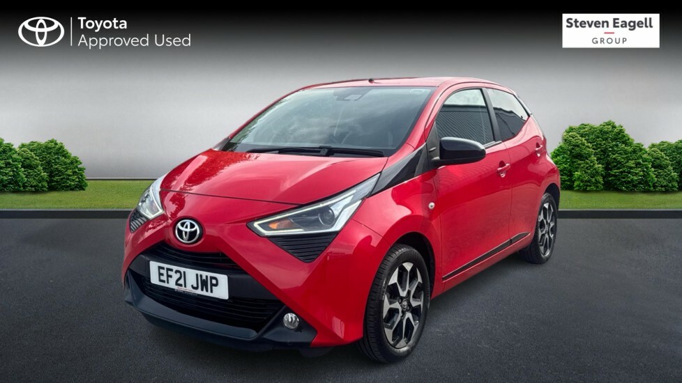 Toyota Aygo 1.0 Vvt-i X-trend X-shift Euro 6 Safety Sense Red #3