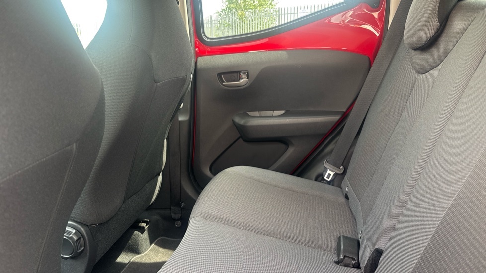 Toyota Aygo Hatchback Grey #15
