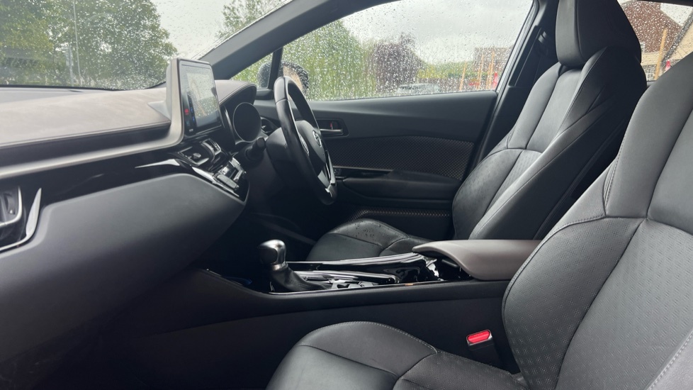 Toyota C-Hr 1.2 Vvt-i Excel Suv Cvt Awd Euro 6 Ss Grey #5