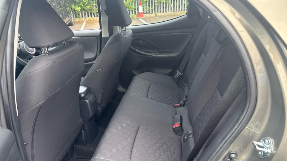 Toyota Yaris Excel Blue #15