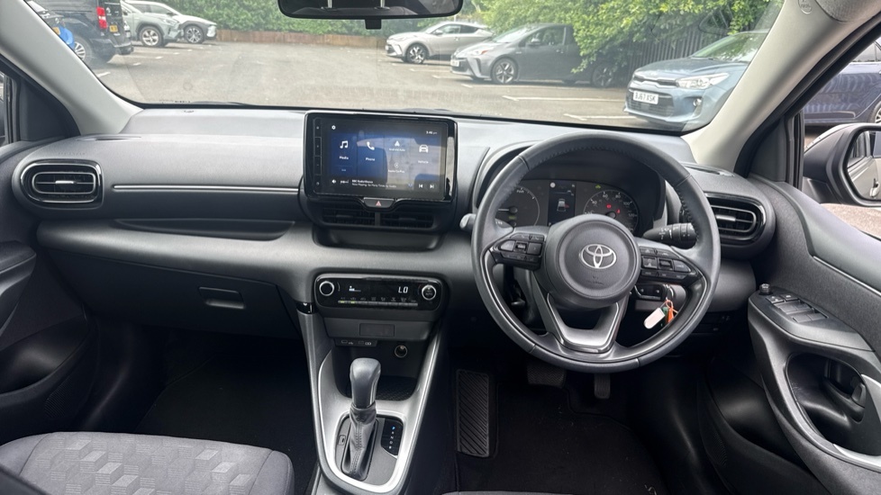 Toyota Yaris 1.5 Vvt-h Icon E-cvt Euro 6 Ss Brown #6